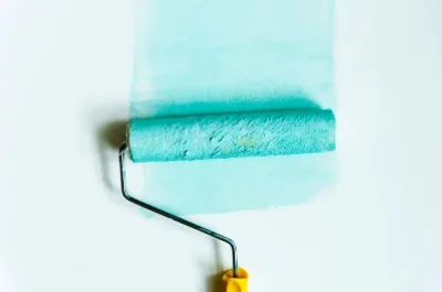 Peinture intérieure à Lantages — murs, plafonds et boiseries